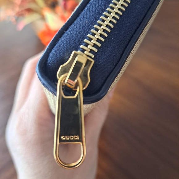 GUCCI HORSEBIT ZIP AROUND WALLET - Picture 6 of 14